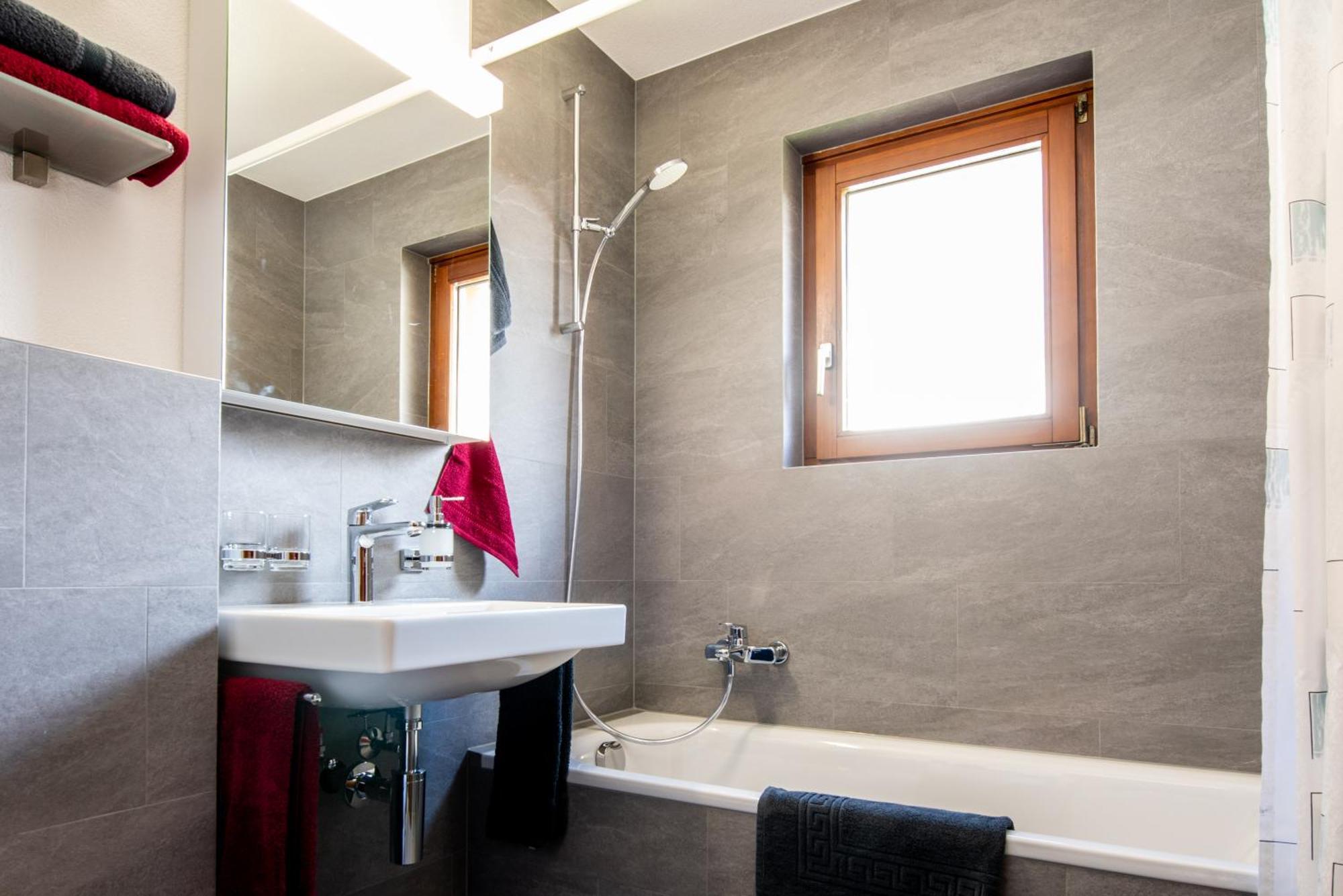 Apartamento Haus Avalanche Saas-Fee Habitación foto